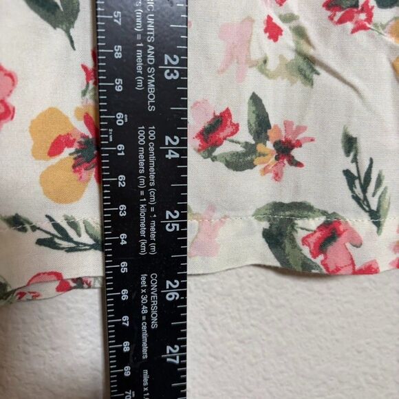 Uniqlo Shirt Women's Large Floral Button Up Short Sleeve Casual Boho Top - Picture 5 of 8